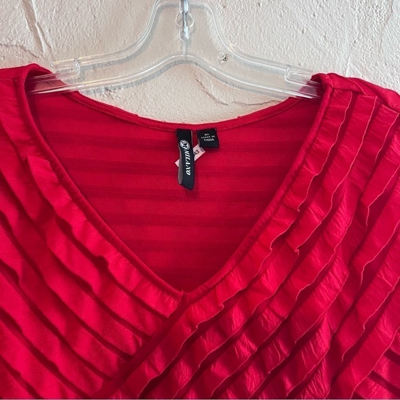 Red V-Neck Milano Top Size XL - Picture 3 of 5